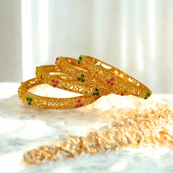 Mankairoop Traditional Gold Engraved Bangles
