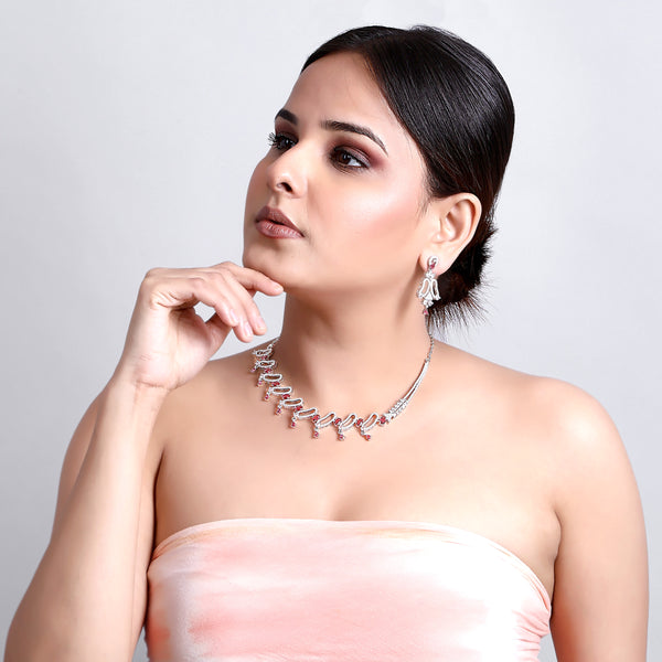 Mankairoop Silver-Plated CZ Leaf Design Necklace for Women