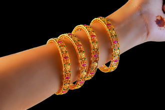 Mankairoop Handcrafted Temple-Style Gold Bangles